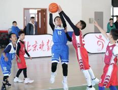 【华体网】 重回校园赛场 重归传统赛期 百队杯篮球赛今日打响