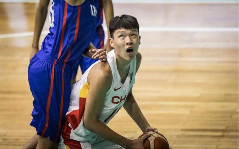 【华体网】终于盼到了！开拓者球探亲临中国，18岁男篮天才或有机会加盟NBA