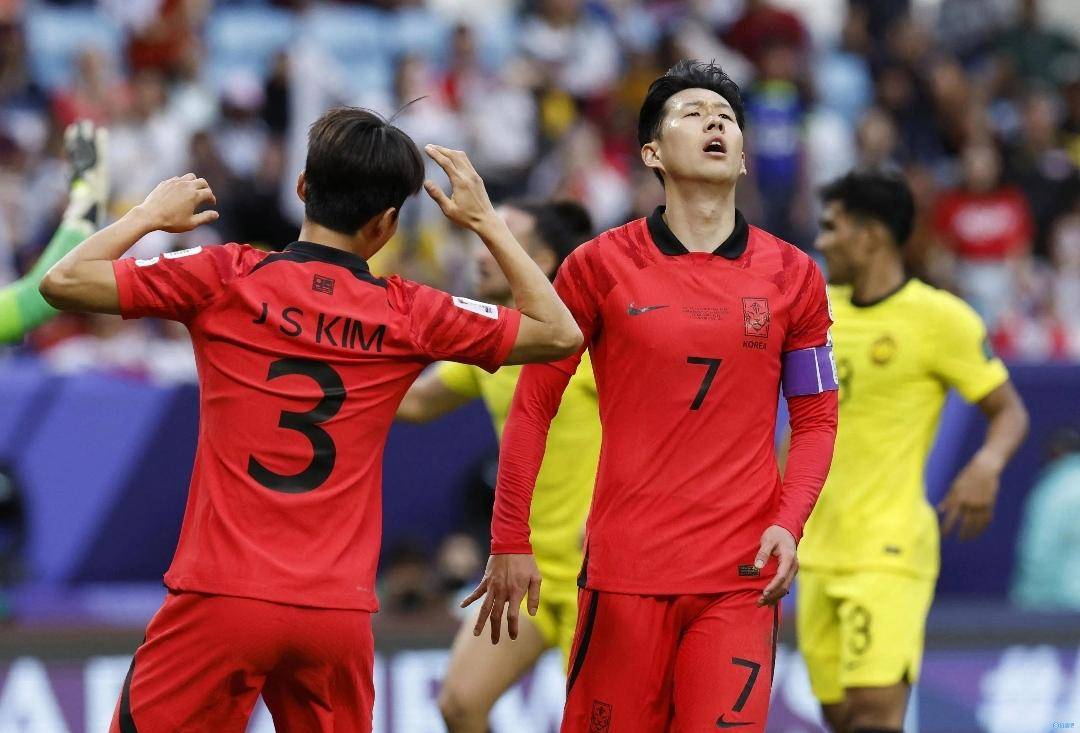 【华体网】3-3，0-1！亚洲杯16强全部诞生，韩国爆冷避开日本，国足被淘汰
